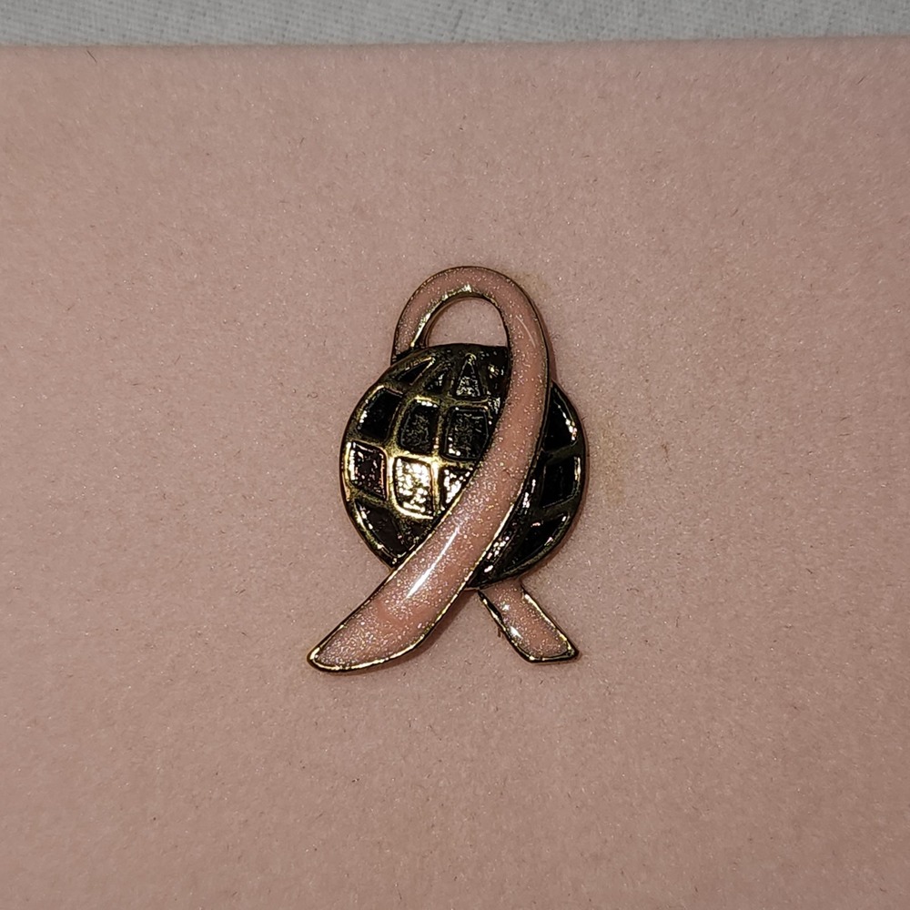 Vintage Walk Around The World for Breast Cancer Pin Avon 2005 NIB Pink Ribbon